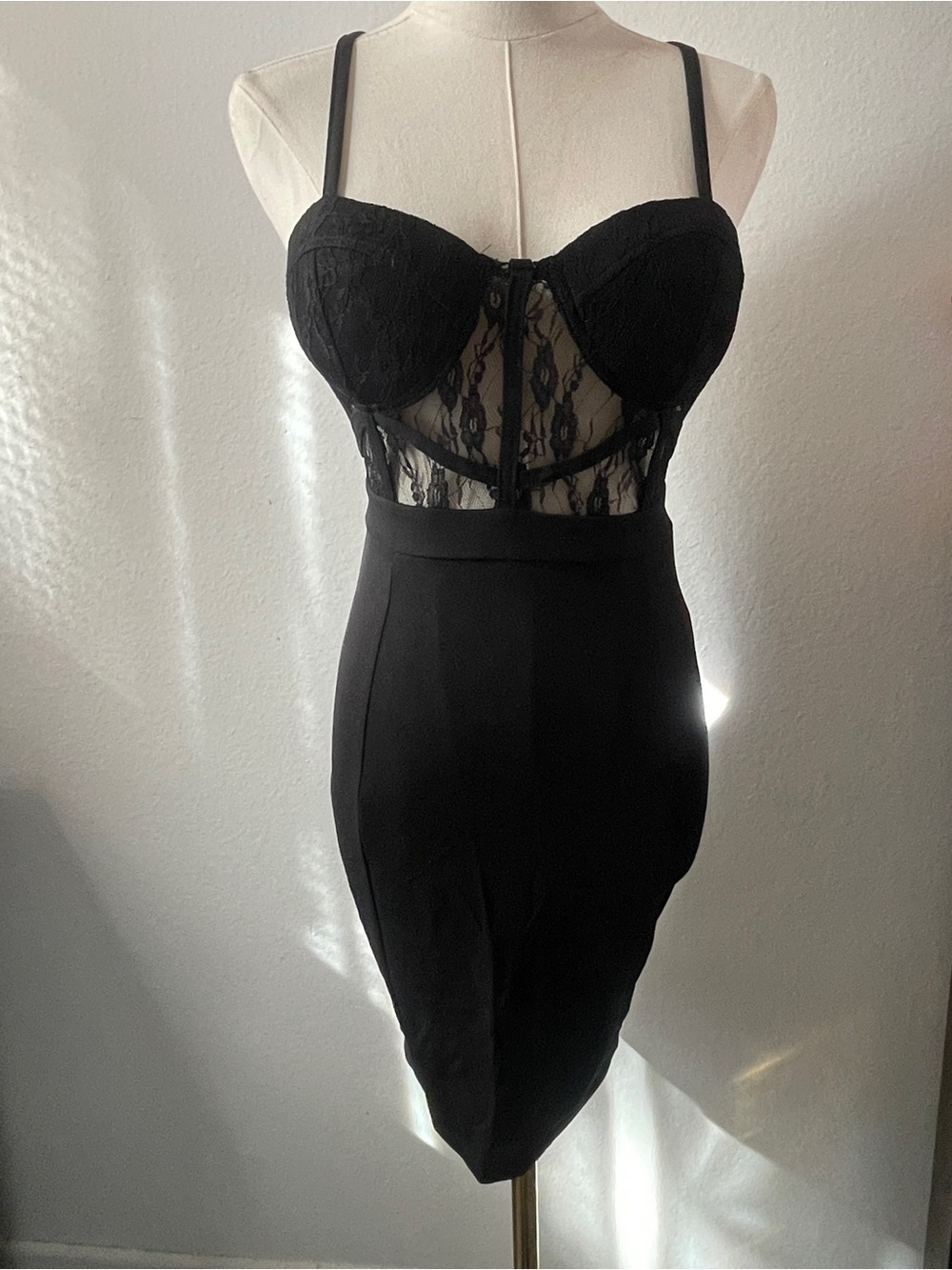 Black Lace Bustier Midi Dress  size S